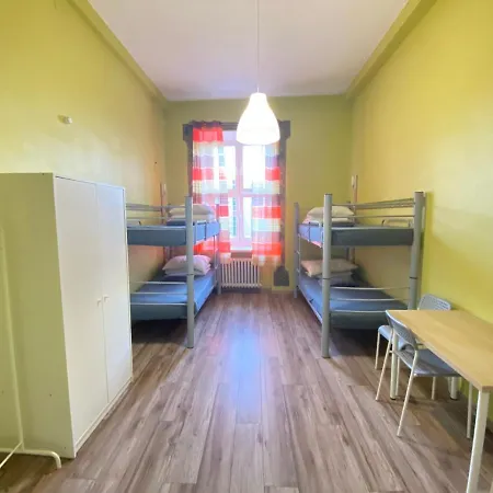 Oliwka Hostel *