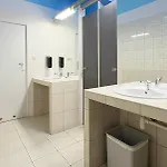 Hostel Oliwka - Metro Swietokrzyska